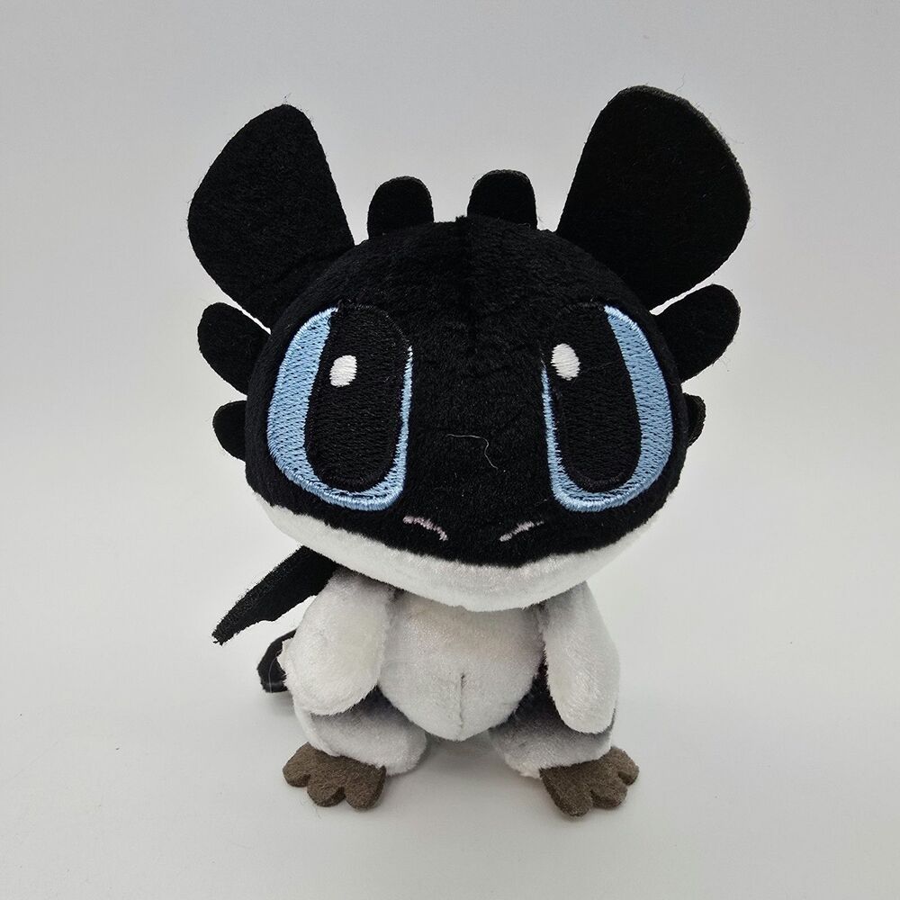 How To Train Your Dragon The Hidden World Nightlight Blue Eyes Plush